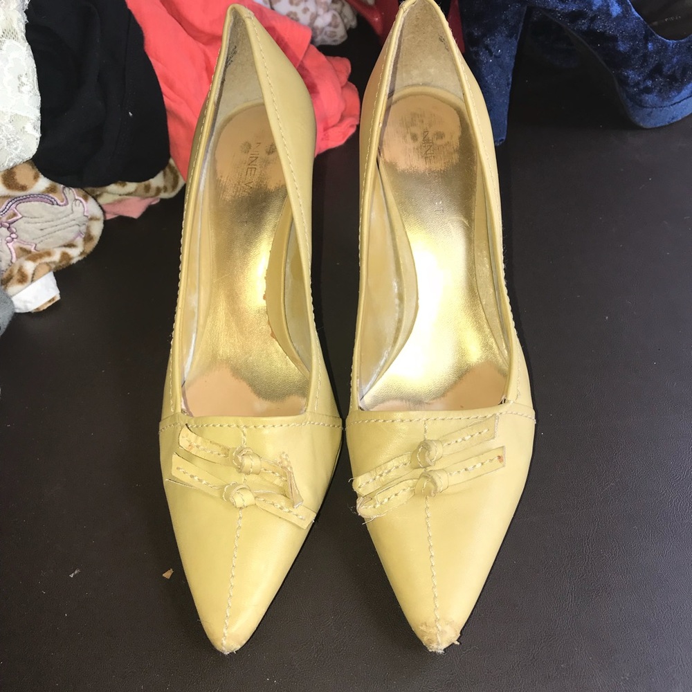 Nine West Heels 💚💛